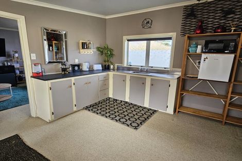 Photo of property in 101 Portia Street, Stratford, 4332