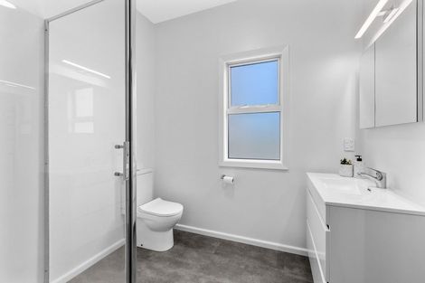 Photo of property in 181 Tukapa Street, Westown, New Plymouth, 4310