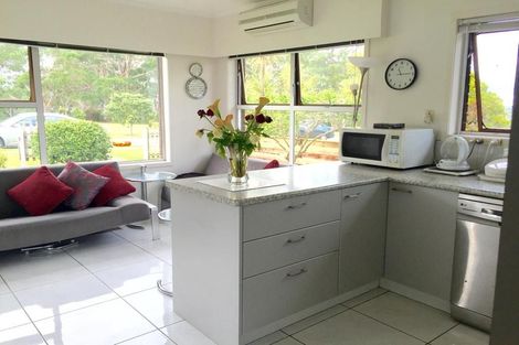 Photo of property in 1/240 Forrest Hill Road, Forrest Hill, Auckland, 0620