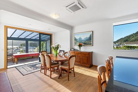 Photo of property in 41a Waikawa Road, Picton, 7220