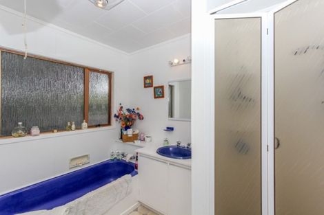 Photo of property in 6 Iwa Iti Street, Waitara, 4320