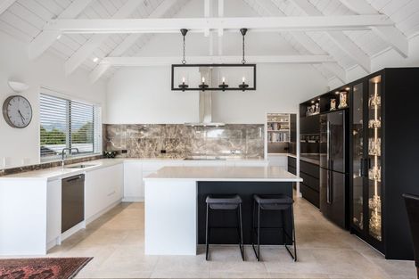 Photo of property in 67 Tarahunga Road, Levin, 5571