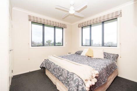 Photo of property in 32 Marshmeadow Road, Newstead, Hamilton, 3286