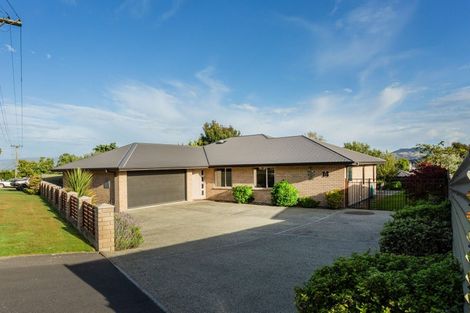 Photo of property in 14 Magazine Road, Mosgiel, 9092