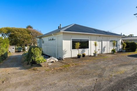 Photo of property in 1779 Eltham Road, Riverlea, Hawera, 4679