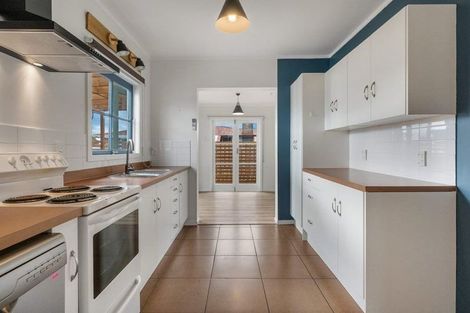 Photo of property in 6 Cambridge Street, Putaruru, 3411