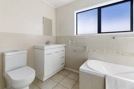 Photo of property in 12 Kauri Street, Miramar, Wellington, 6022