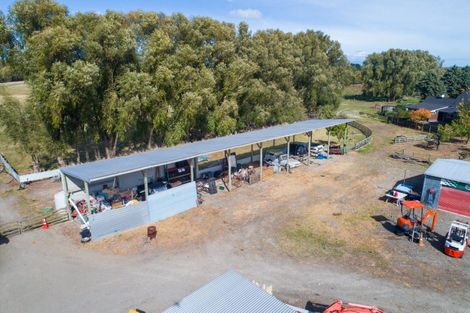 Photo of property in 1614 State Highway 3, Awahuri, Palmerston North, 4476