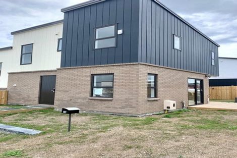 Photo of property in 1a Putiputi Way, Papakura, 2110