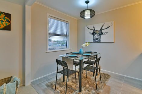 Photo of property in 120 Coronation Road, Mangere Bridge, Auckland, 2022