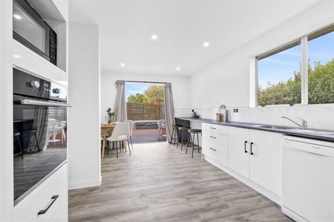 Photo of property in 202 Hendersons Road, Hoon Hay, Christchurch, 8025