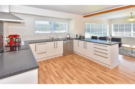 Photo of property in 3 Dingwall Place, Papatoetoe, Auckland, 2025