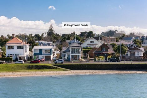 Photo of property in 49 King Edward Parade, Devonport, Auckland, 0624