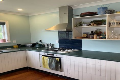 Photo of property in 63 Ranui Terrace, Tawa, Wellington, 5028