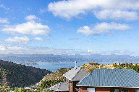 Photo of property in 38 Rajkot Terrace, Broadmeadows, Wellington, 6035