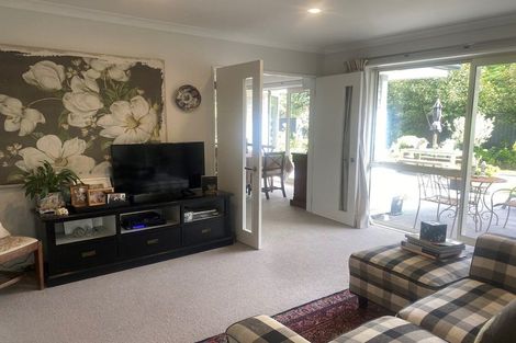 Photo of property in 1 Franklin Drive, Rangiora, 7400