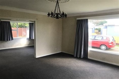 Photo of property in 24 Kent Crescent, Awapuni, Palmerston North, 4412