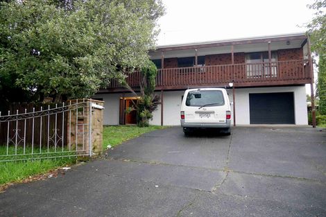 Photo of property in 35 Kirby Street, Glendene, Auckland, 0602