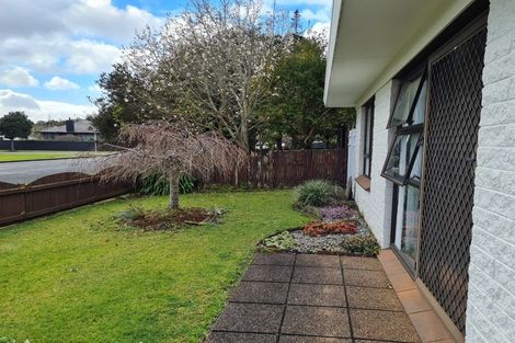Photo of property in 2a Roys Road, Weymouth, Auckland, 2103