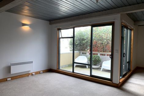 Photo of property in First House Apartments, 5/4 Frederick Street, Te Aro, Wellington, 6011