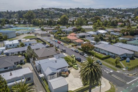 Photo of property in 2 Wilding Avenue, Marewa, Napier, 4110