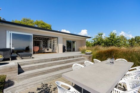 Photo of property in 292 Poraiti Road, Poraiti, Napier, 4182