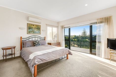 Photo of property in 3/42 Amorino Drive, Red Beach, 0932