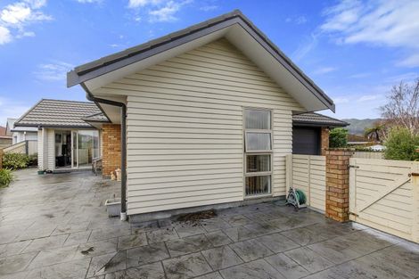 Photo of property in 2 Cataldo Mews, Avalon, Lower Hutt, 5011