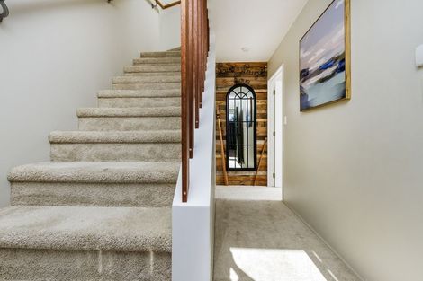 Photo of property in 3a Domain Road, Weymouth, Auckland, 2103