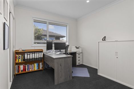 Photo of property in 21 Kowhai Drive, Cambridge, 3434