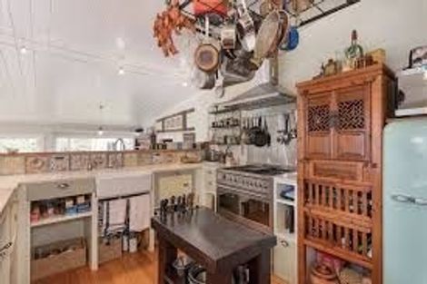 Photo of property in 75 Gribblehirst Road, Sandringham, Auckland, 1025