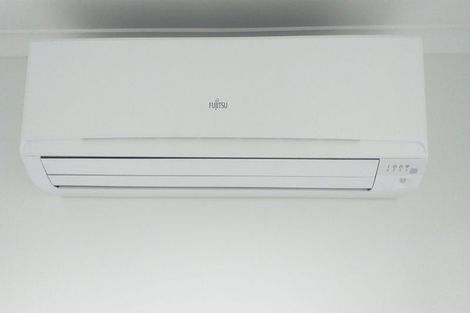 Photo of property in 20 Tauranga Place, Orewa, 0931