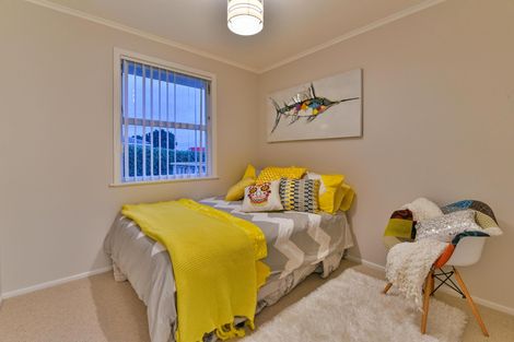 Photo of property in 120 Coronation Road, Mangere Bridge, Auckland, 2022