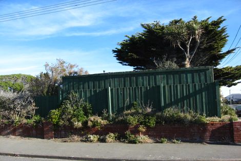 Photo of property in 277 Marine Parade, New Brighton, Christchurch, 8061