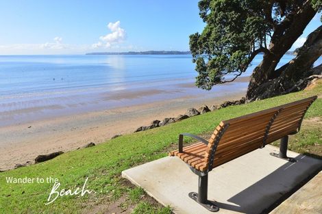 Photo of property in 53 Bay Street, Red Beach, 0932