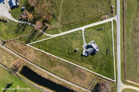 Photo of property in 13 White Road, Omakau, 9376