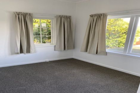 Photo of property in 4/497 Beach Road, Murrays Bay, Auckland, 0630