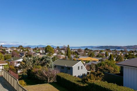 Photo of property in 23 Hammersmith Street, Richmond Heights, Taupo, 3330