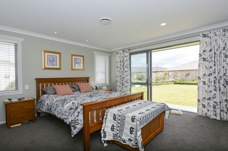 Photo of property in 27 Mortlake Heights, Pyes Pa, Tauranga, 3112