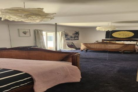 Photo of property in 11 Rimu Street, New Lynn, Auckland, 0600