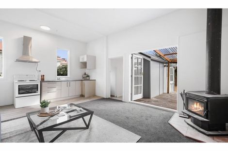 Photo of property in 1/43 Hay Street, Bromley, Christchurch, 8062