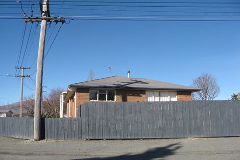 Photo of property in 3 Omahau Crescent, Twizel, 7901
