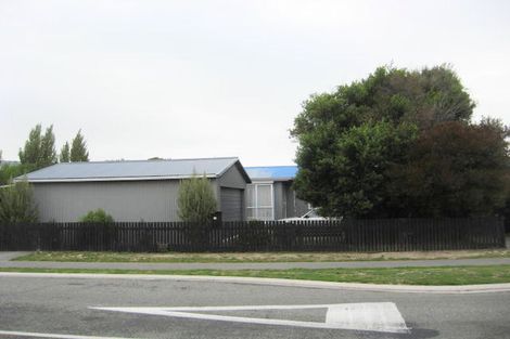 Photo of property in 27 Shelley Street, Rolleston, 7614