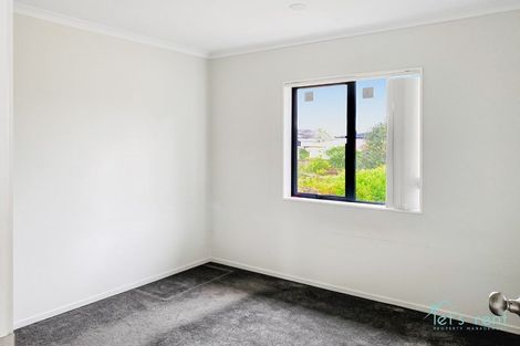 Photo of property in 35a Scotts Road, Manurewa East, Auckland, 2102