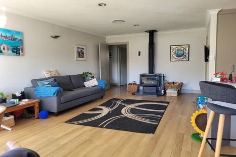 Photo of property in 99 Kuratawhiti Street, Greytown, 5794