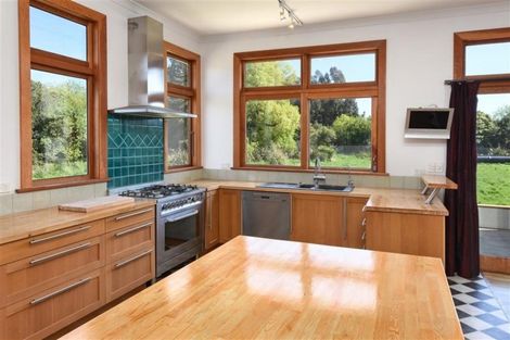 Photo of property in 10 Taylor Street, Green Island, Dunedin, 9018