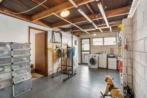 Photo of property in 2/6 Miraka Place, Birkenhead, Auckland, 0626