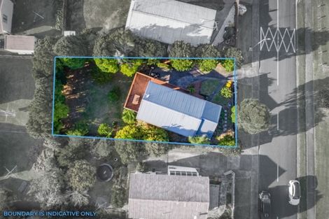 Photo of property in 12 Beauchamp Drive, Massey, Auckland, 0614