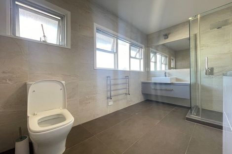 Photo of property in 177 Coronation Road, Hillcrest, Auckland, 0627