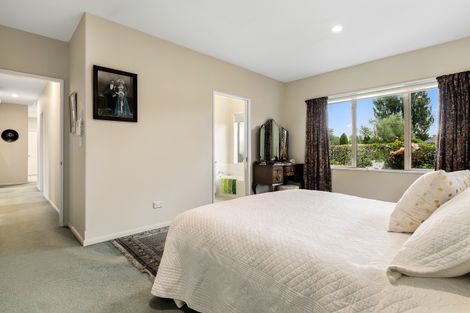 Photo of property in 15 Caleb Place, Northwood, Christchurch, 8051